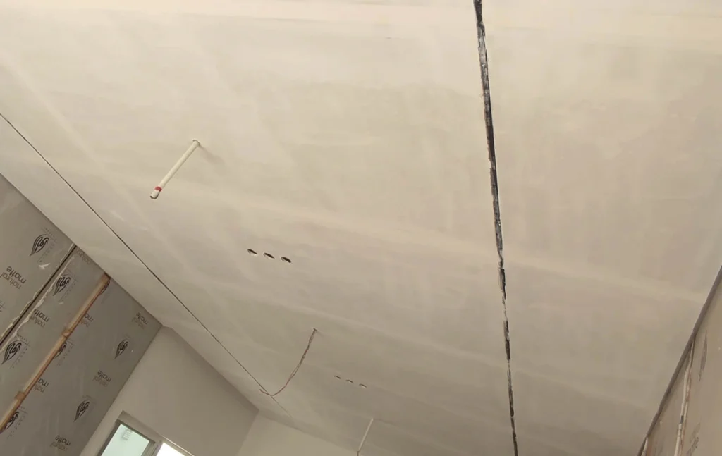 Plaster of Paris False Ceiling – KarachiPlaster of Paris False Ceiling – Falcon Malir, Karachi