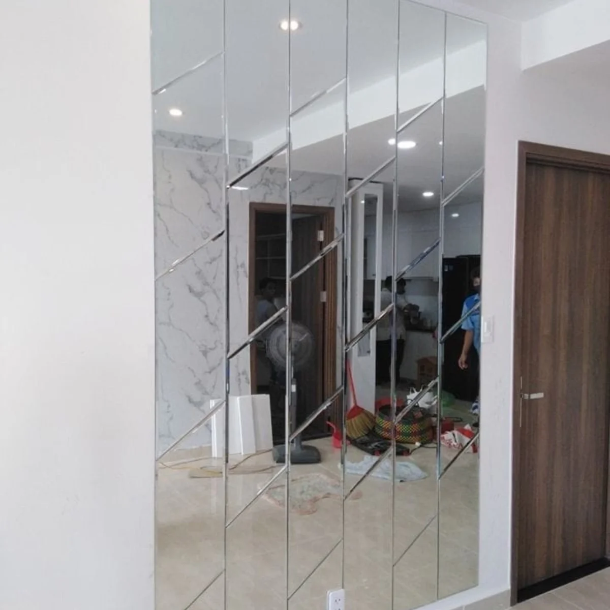 beveled-glass-mirror