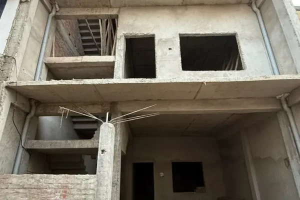 Grey Structure Cost in Karachi (Rate Per Sq Ft + 5/10 Marla 2026)